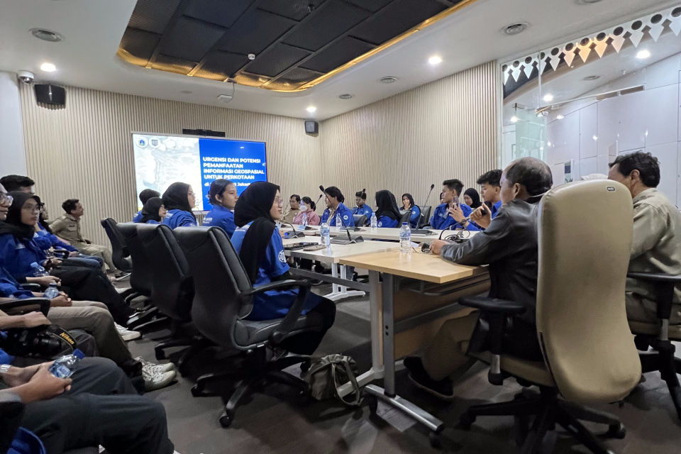 Sesi diskusi di Dinas CKTRP Jakarta